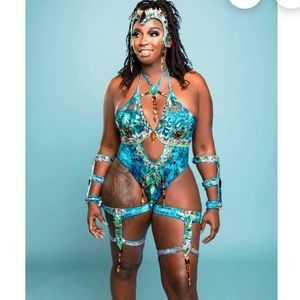 Carnival Outfit..NEW